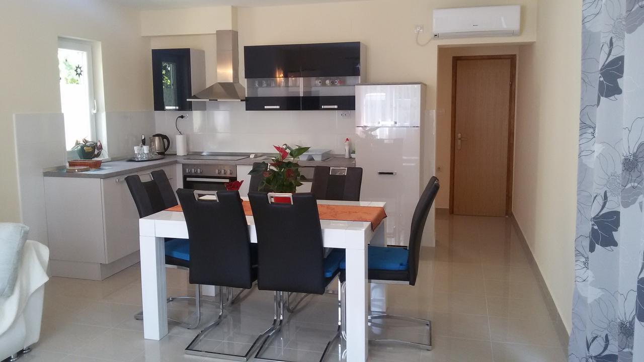 Apartment Anita Vodice Exterior photo
